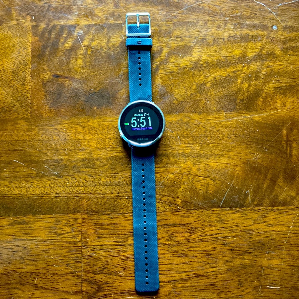 Polar Ignite Smart Watch - Size M/L band